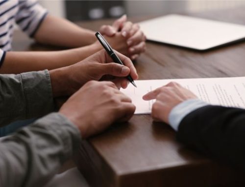 What does a medical negligence solicitor do?